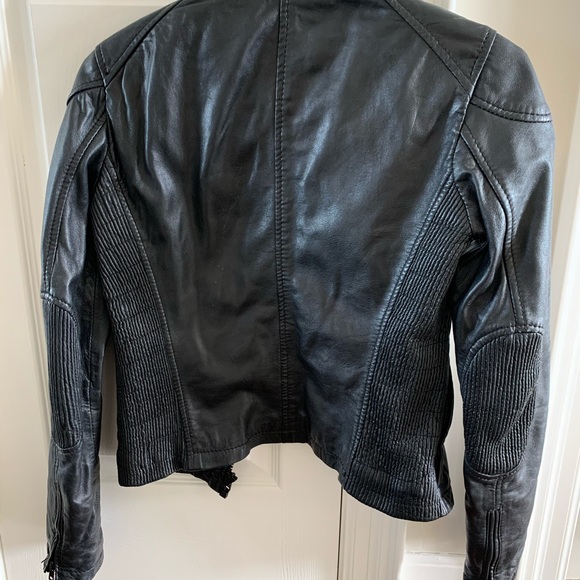 Danier XXS Moto Leather Jacket - Picture 4 of 9